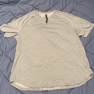 Lululemon Men’s Shirt